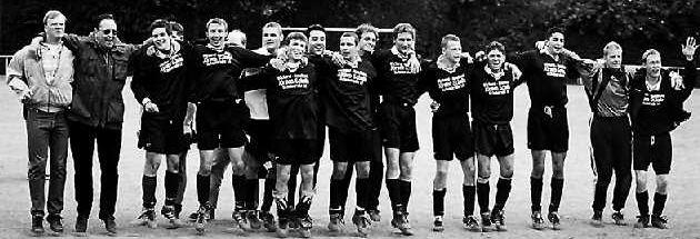 Aufstieg 1998/99 - Unsere erste Mannschaft schafft
