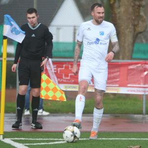 Kevin Großkreutz beim Eckball für Wacker Obercastrop Kevin Großkreutz beim Eckball für Wacker Obercastrop