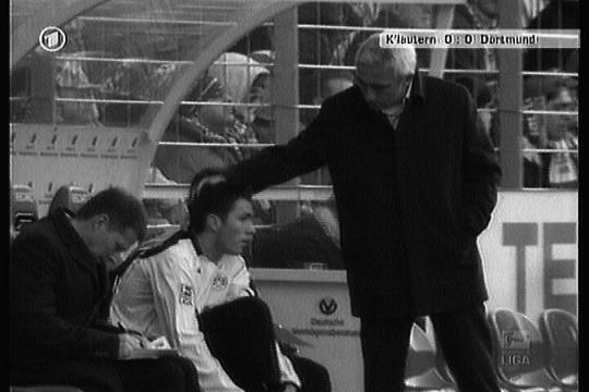 Die 43. Spielminute in Kaiserslautern.